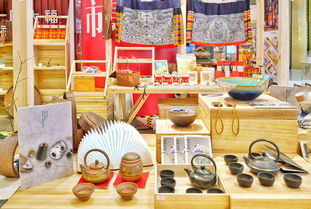 從書(shū)齋到田野，以創(chuàng)意點(diǎn)亮希望 湖大師生十年扶貧路結(jié)出文藝碩果